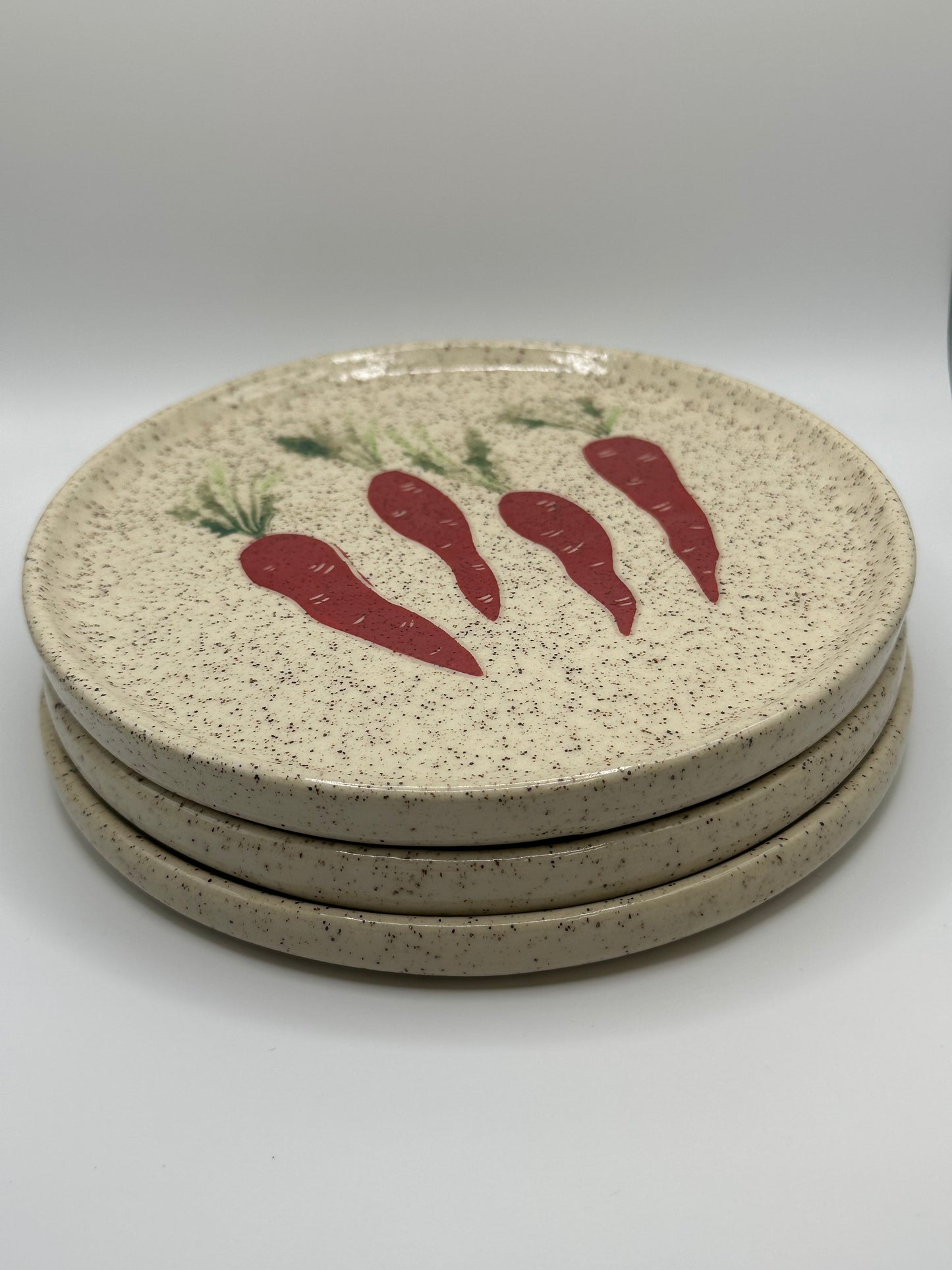 Carrot Plates - Set of 3